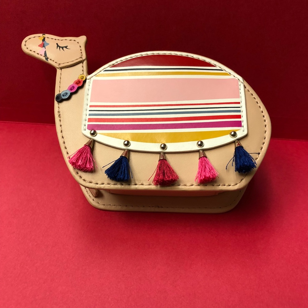 NWOT beige tassel Kate Spade Camel coin purse